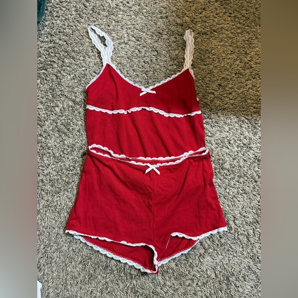 White Fox Boutique Other - White Fox Red Lace Sleep Pajamas Set Size Medium Womens